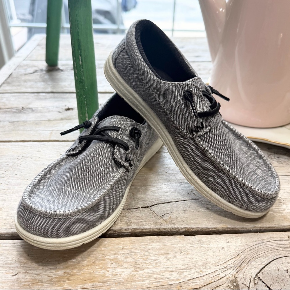 Cat and Jack Briar Slip-On Loafer Sneaker.  Charcoal Gray | Kid’s Sz-1 | Casual